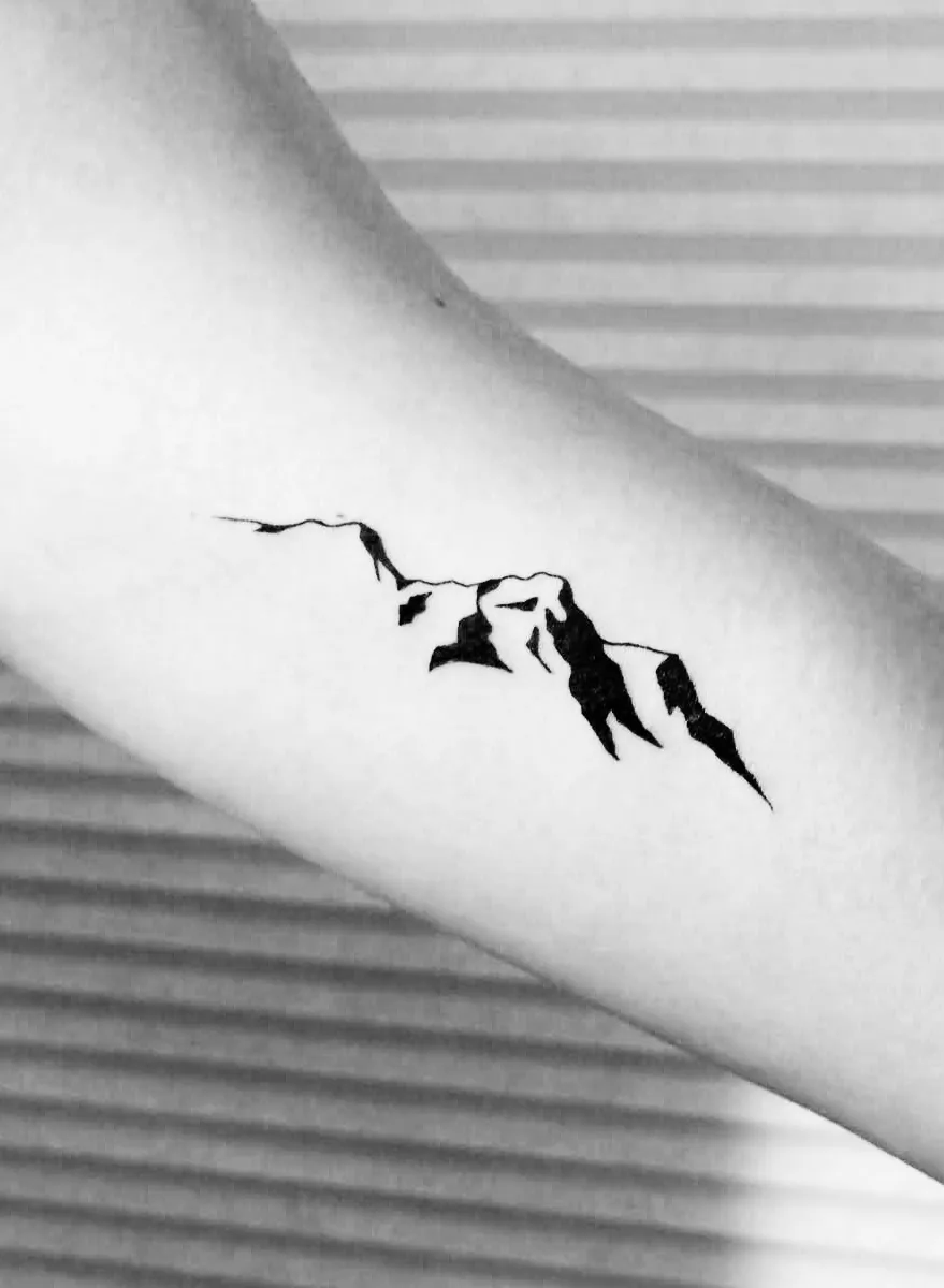 hình xăm hợp phong thủy